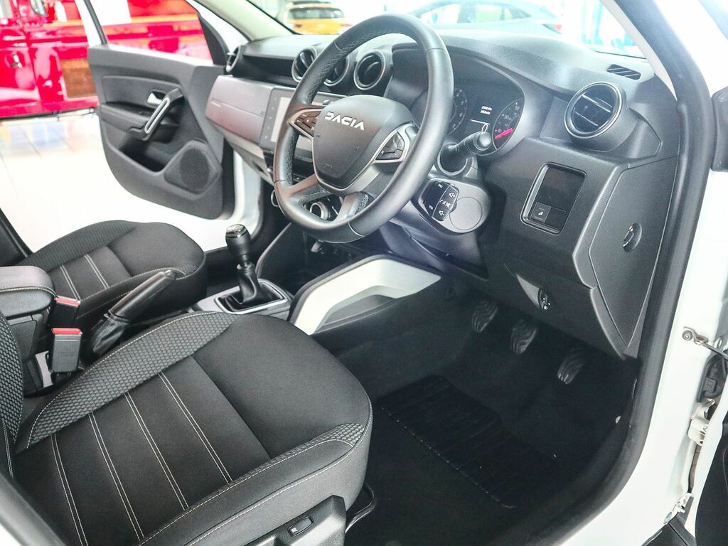 Dacia Duster 1.3 Journey Upgo Tce SB23OZC White #3
