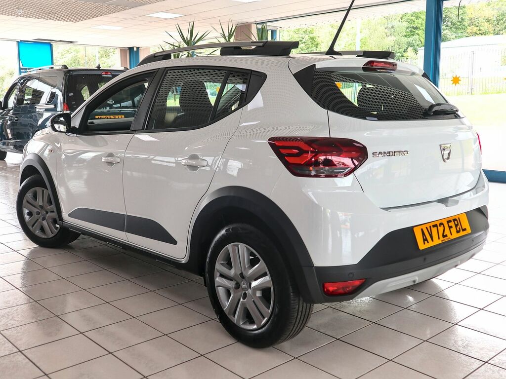 Dacia Sandero Stepway 1.0 Comfort Tce AV72FSL White #2
