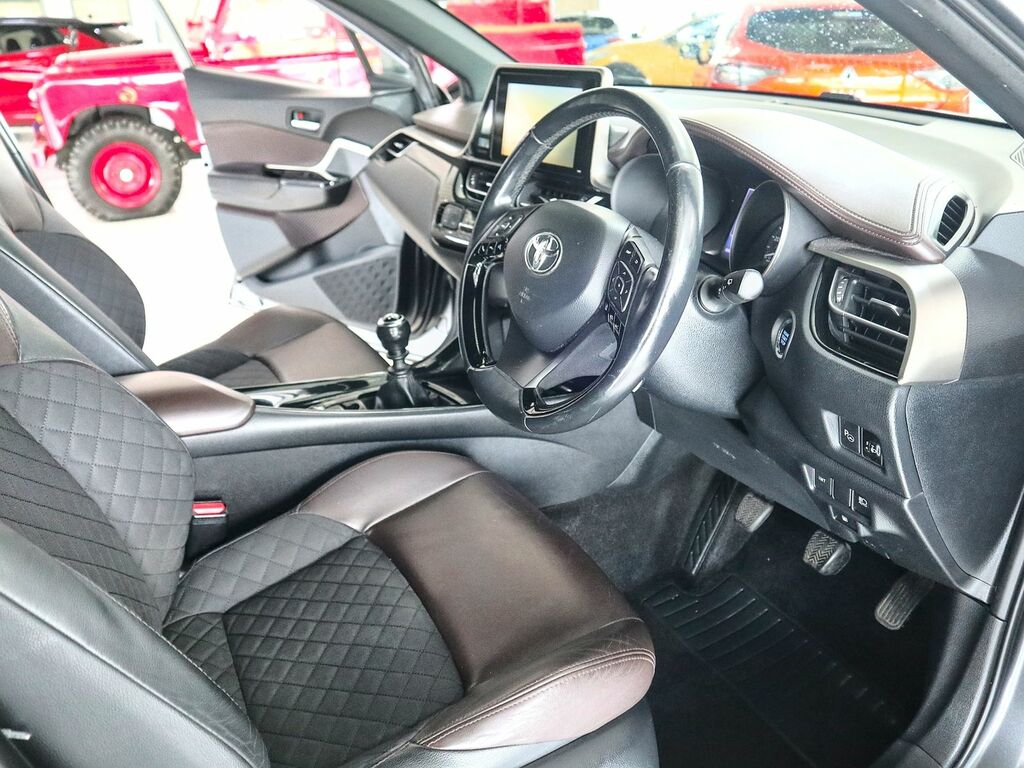 Toyota C-Hr 1.2 Excel Vvt-i DG67UYS Grey #3