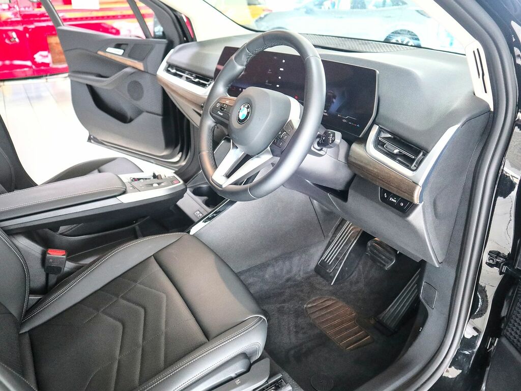 BMW 2 Series Active Tourer 1.5 220I Active Tourer Luxury Mht WN74RNA Blue #3