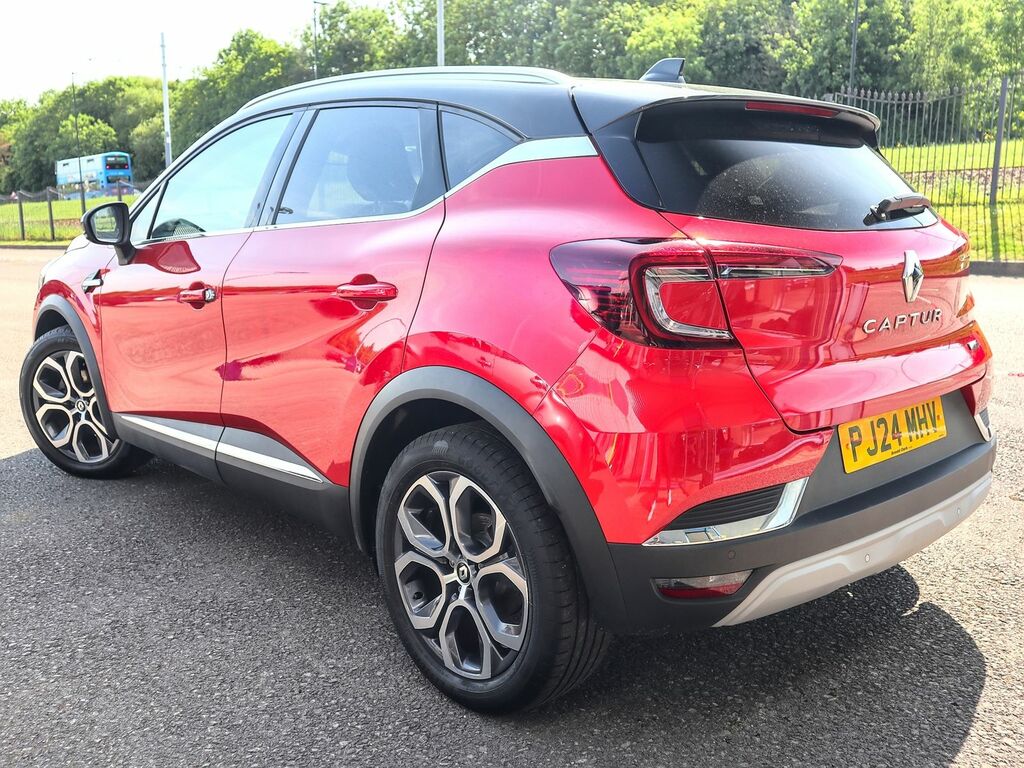 Renault Captur 1.6 Techno E-tech PJ24MHV Red #2