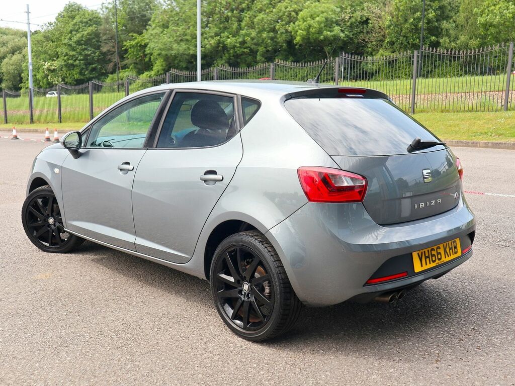 Seat Ibiza 1.2 Fr Technology Tsi YH66KHB Grey #2