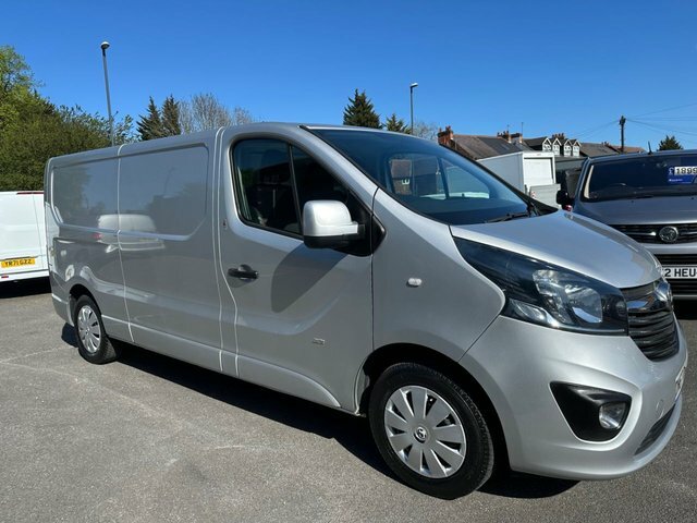 Vauxhall Vivaro 1.6 Cdti 2900 Sportive Silver #2
