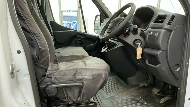 Nissan NV400 Dci 33 Tekna Panel White #4
