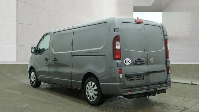 Vauxhall Vivaro 1.6 Cdti 2900 Biturbo RA16FKS Grey #4