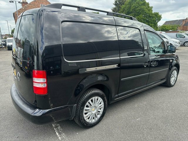 Volkswagen Caddy Maxi 1.6 Tdi C20 Maxi Black #3