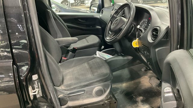 Mercedes-Benz Vito 2.1 119 Cdi Bluetec PF65HYJ Black #4