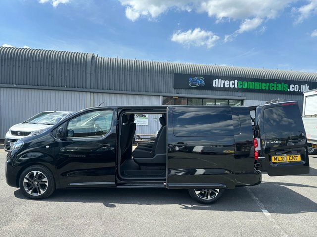 Vauxhall Vivaro 2.0 Turbo D 3100 ML20CKF Black #2