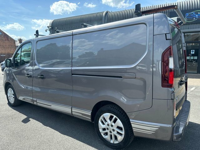 Vauxhall Vivaro 1.6 Cdti 2900 Biturbo YP68EYW Grey #3