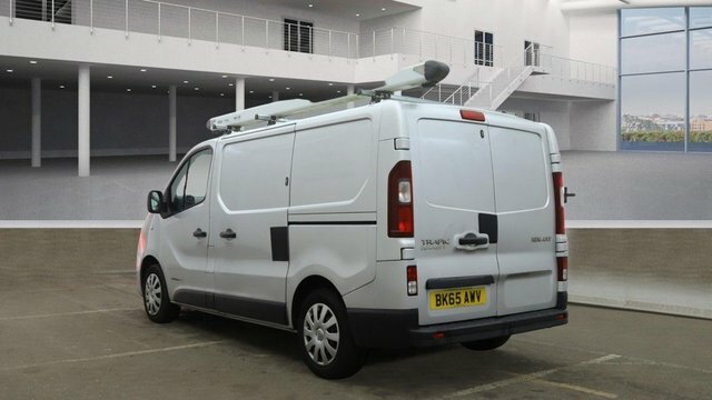 Renault Trafic 1.6 Dci Energy 27 BK65AWV Silver #4