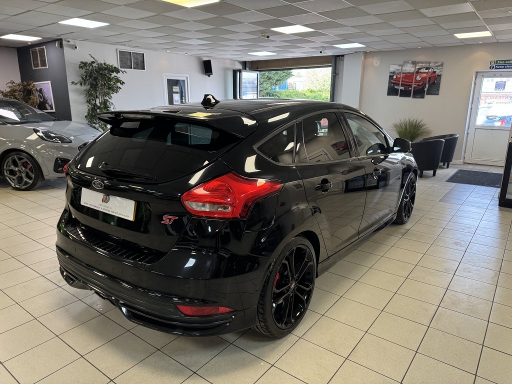 Ford Focus 2.0 St-3 AU16TFE Black #2