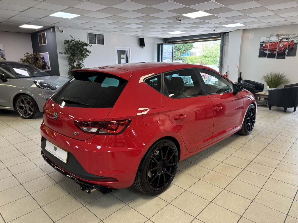 Seat Leon 2.0 Tsi Cupra VN14BHP Red #4