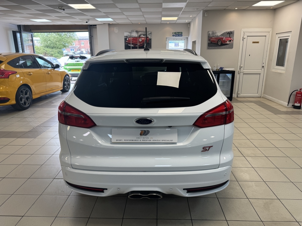 Ford Focus 2.0 St-3 Tdci VN67GVV White #6