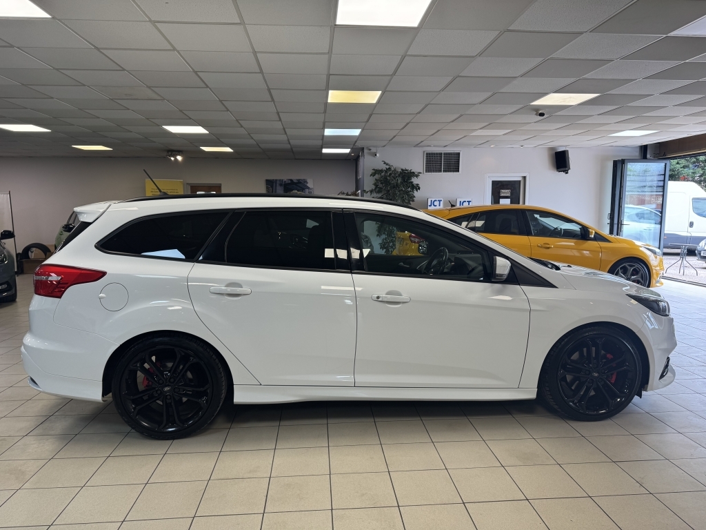Ford Focus 2.0 St-3 Tdci VN67GVV White #4