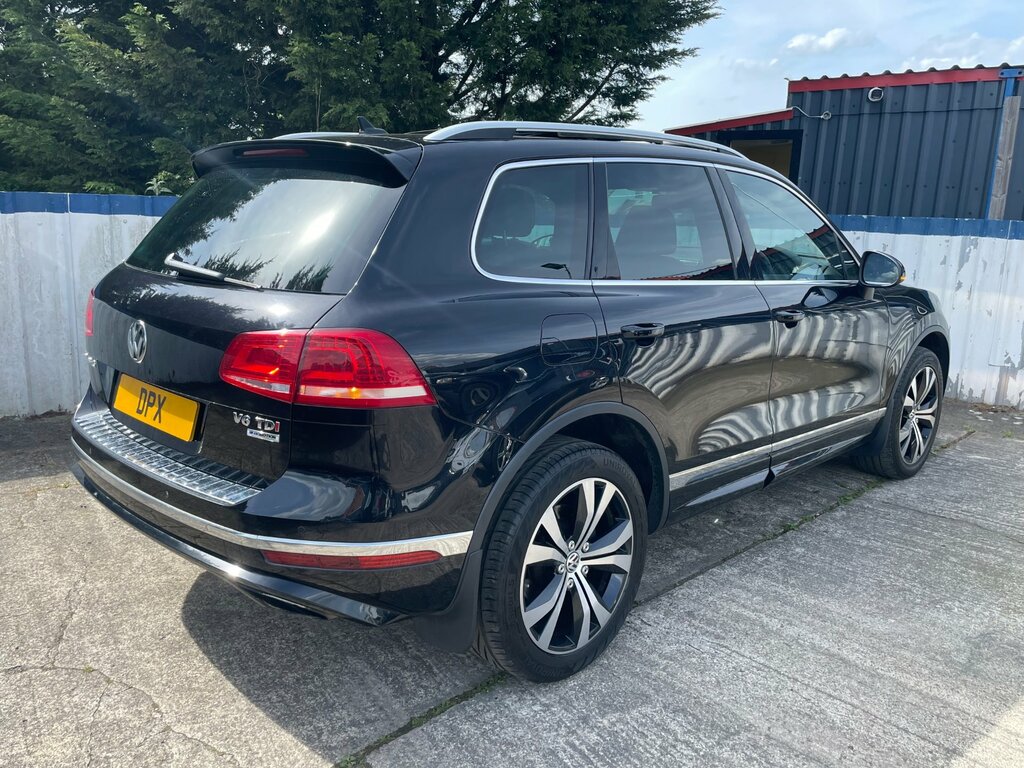 Volkswagen Touareg For Sale 3.0 Tdi V6 Bluemotion Tech R-line Suv GN16VPL Black #3