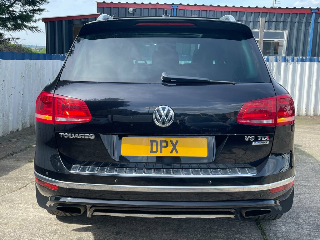 Volkswagen Touareg For Sale 3.0 Tdi V6 Bluemotion Tech R-line Suv GN16VPL Black #4