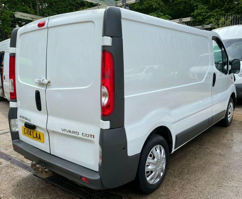 Vauxhall Vivaro 2.0 2700 Cdti White #6