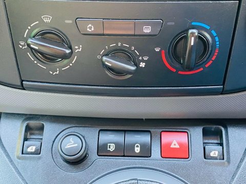Peugeot Partner Mpv Blue #18