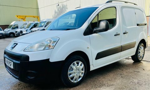 Peugeot Partner Mpv Blue #10