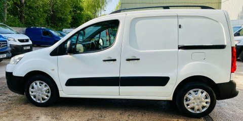 Peugeot Partner Mpv Blue #9