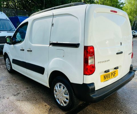 Peugeot Partner Mpv Blue #8