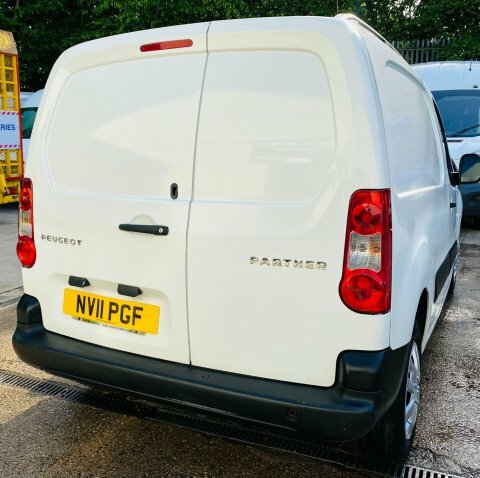 Peugeot Partner 1.6 Hdi 850 White #6