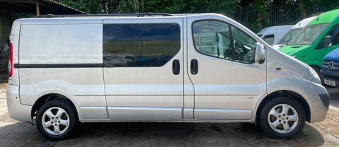 Vauxhall Vivaro 2.0 2900 Cdti Silver #5