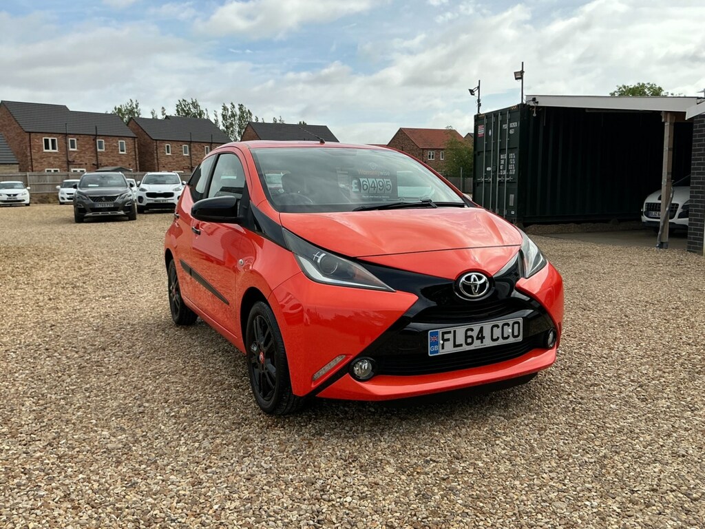 Toyota Aygo 1.0 Vvt-i X-cite Orange