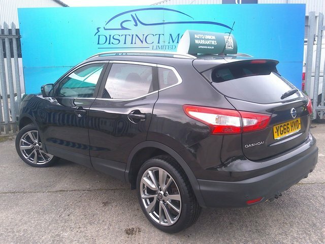 Nissan Qashqai Dci Tekna Suv YG66HVD Black #6