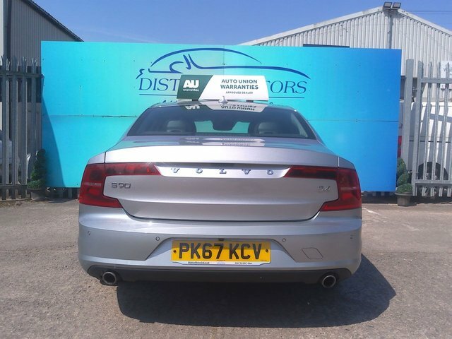 Volvo S90 D4 Momentum Saloon PK67KCV Silver #5