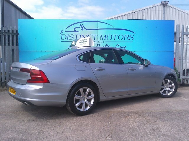 Volvo S90 D4 Momentum Saloon PK67KCV Silver #4