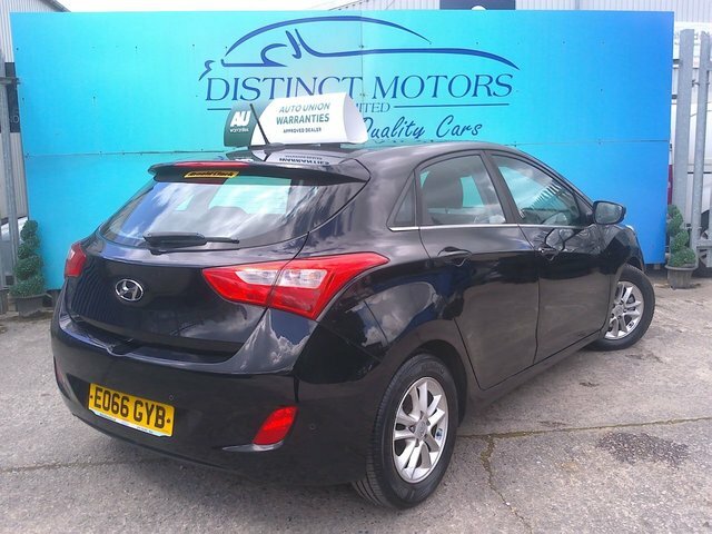 Hyundai I30 Crdi Blue Drive Se EO66GYB Black #6