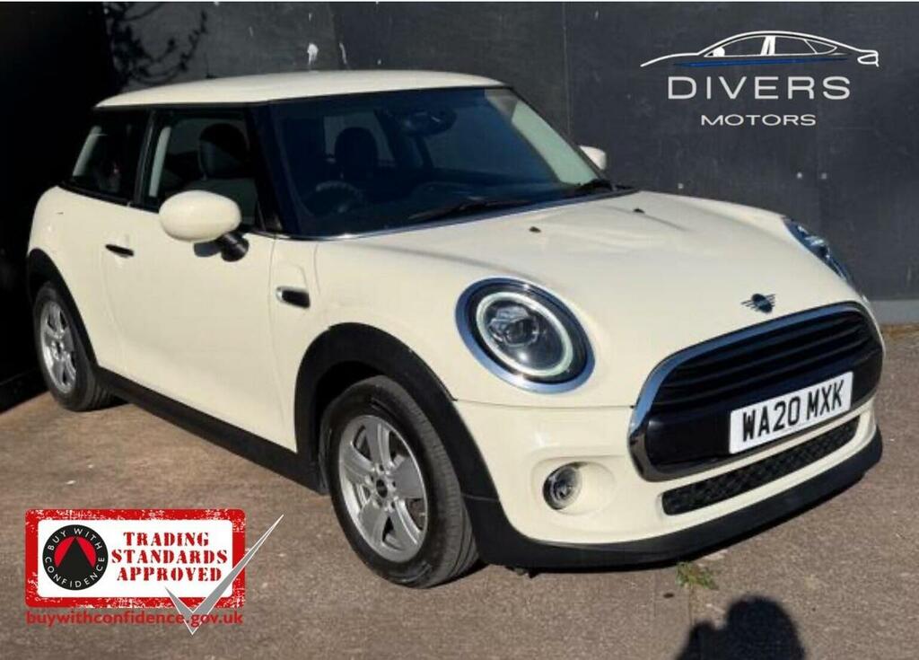 Mini Hatch Hatchback 1.5 Cooper Classic Euro 6 Ss 202 White