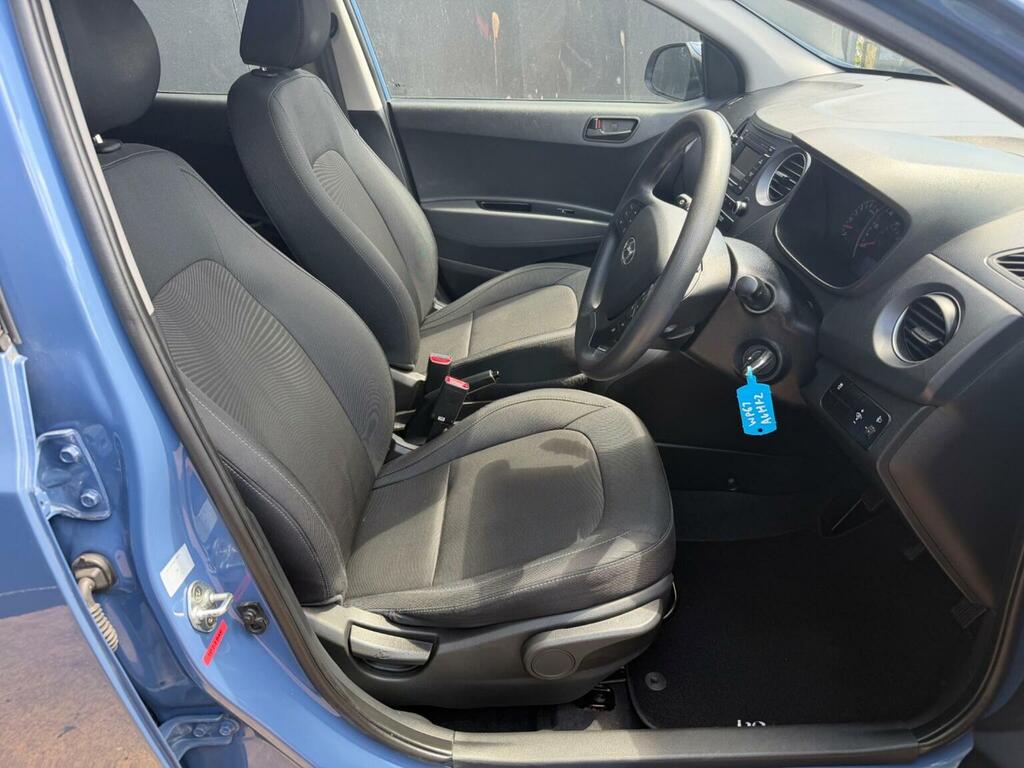 Hyundai I10 Hatchback 1.0 Se Euro 6 201767 WP67AUH Blue #6