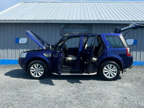 Land Rover Freelander 2 2.2 Sd4 Hse PO11UNV Blue #3