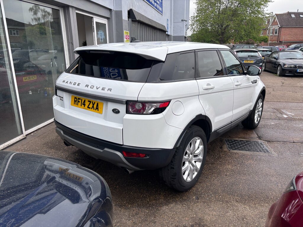 Land Rover Range Rover Evoque 2.2 Sd4 Pure Tech Suv 4Wd Euro 5 RF14ZXA White #3