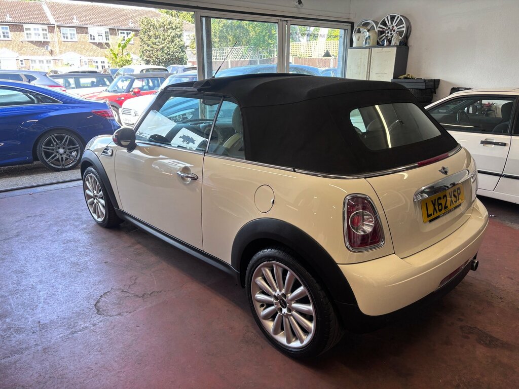 Mini Convertible 1.6 Cooper Convertible Steptronic Euro White #5