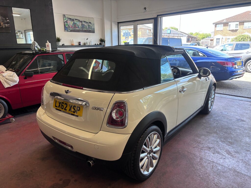 Mini Convertible 1.6 Cooper Convertible Steptronic Euro White #4
