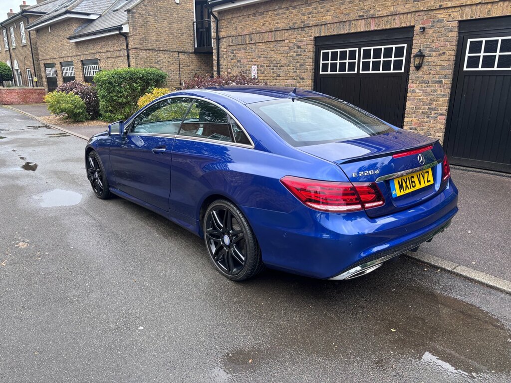 Mercedes-Benz E Class 2.1 E220d Amg Line Edition Coupe G-tron MX16VYZ Blue #3
