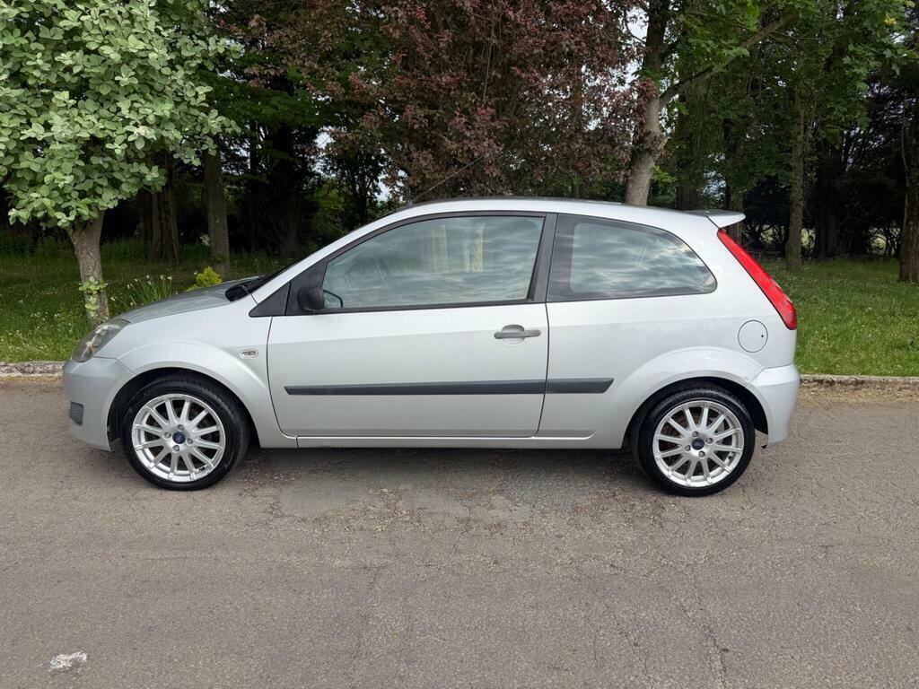 Ford Fiesta 1.6 Tdci Zetec S Silver #5