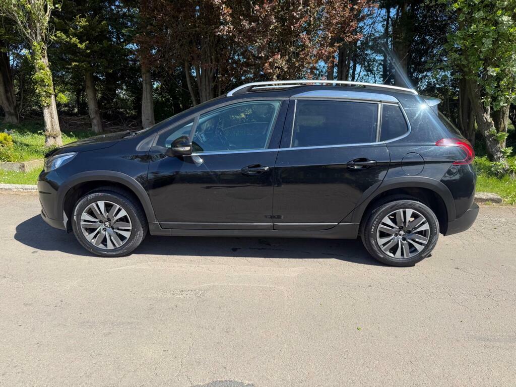 Peugeot 2008 1.2 Puretech Allure Euro 6 ML67FLM Black #5