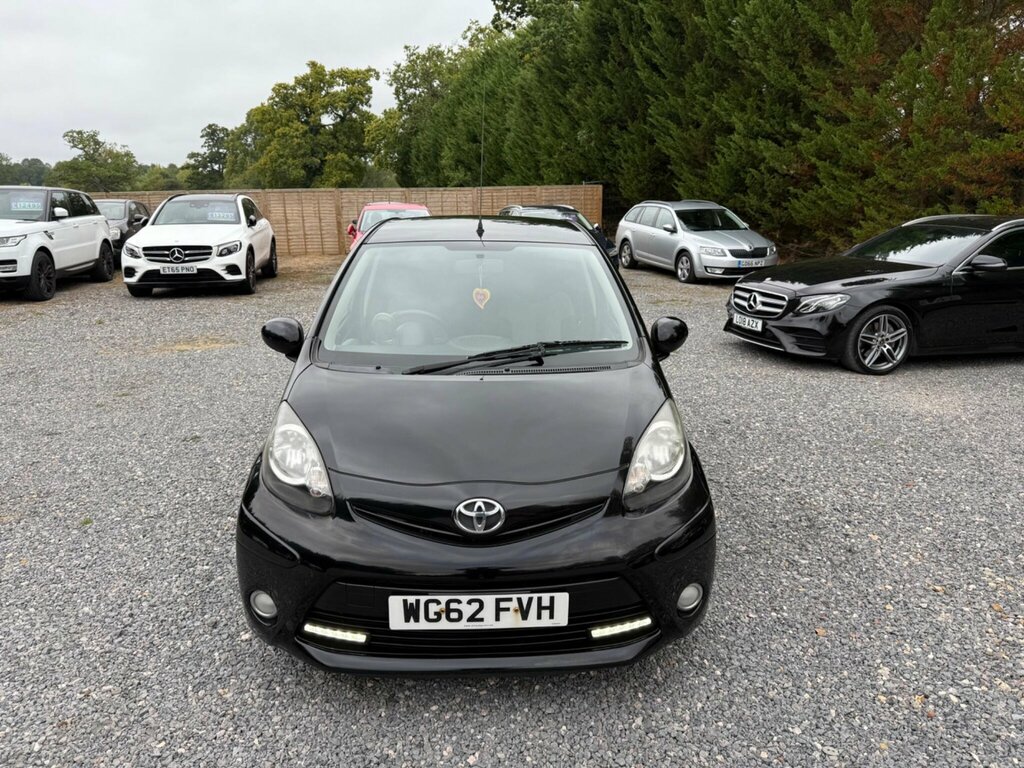 Toyota Aygo 1.0 Vvt-i Fire Euro 5 WG62FVH Black #3