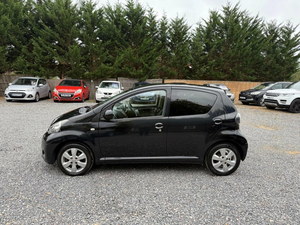 Toyota Aygo 1.0 Vvt-i Fire Euro 5 WG62FVH Black #6
