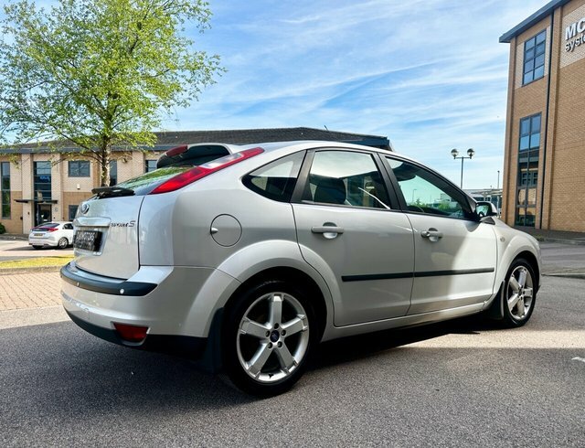 Ford Focus 1.8 Sport S Hatchback 169 G Km Silver #5