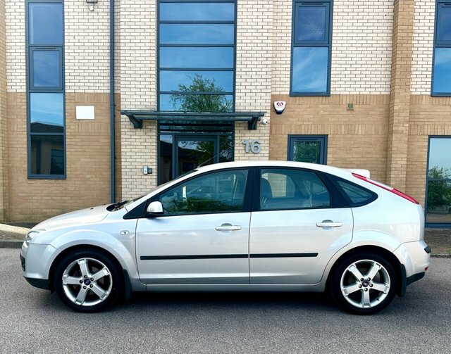 Ford Focus 1.8 Sport S Hatchback 169 G Km Silver #5