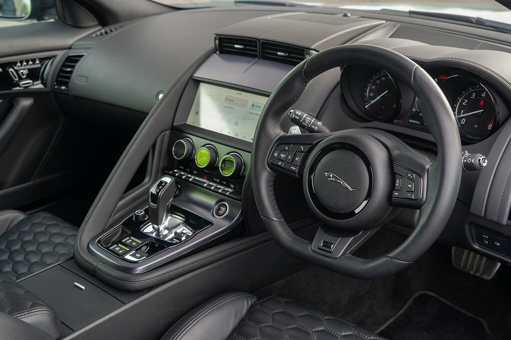 Jaguar F-Type V8 R Black #3