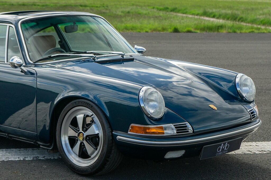 Porsche 911 2dr Blue #9