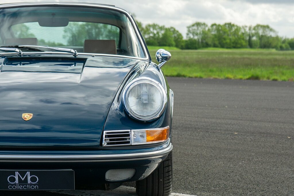 Porsche 911 2dr Blue #12