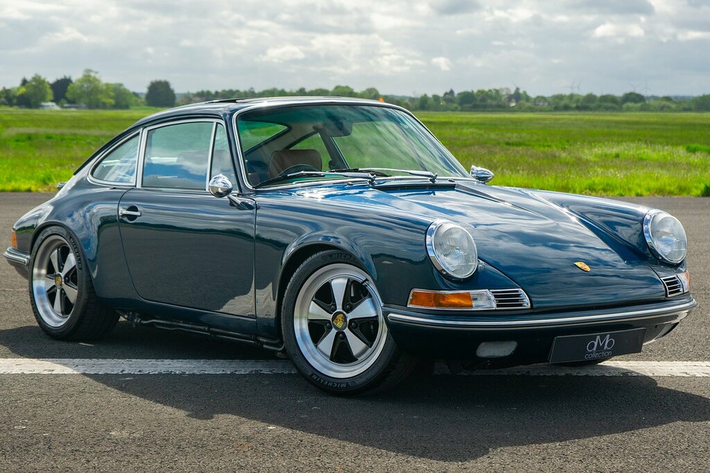 Porsche 911 2dr Blue #16