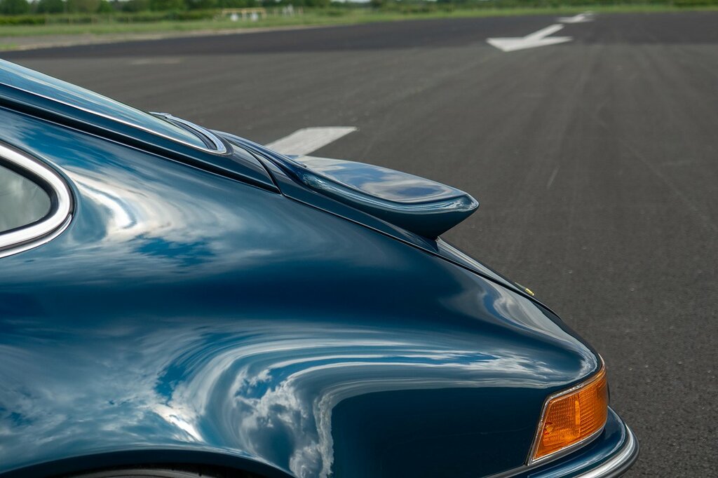 Porsche 911 2dr Blue #28